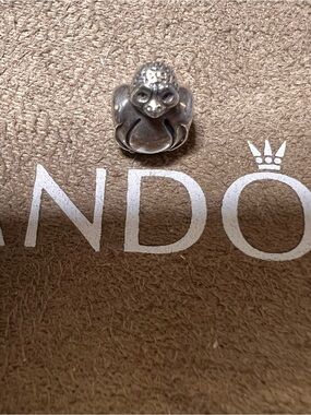 PANDORA Spotted Head Penguin Charm, Retired #790423